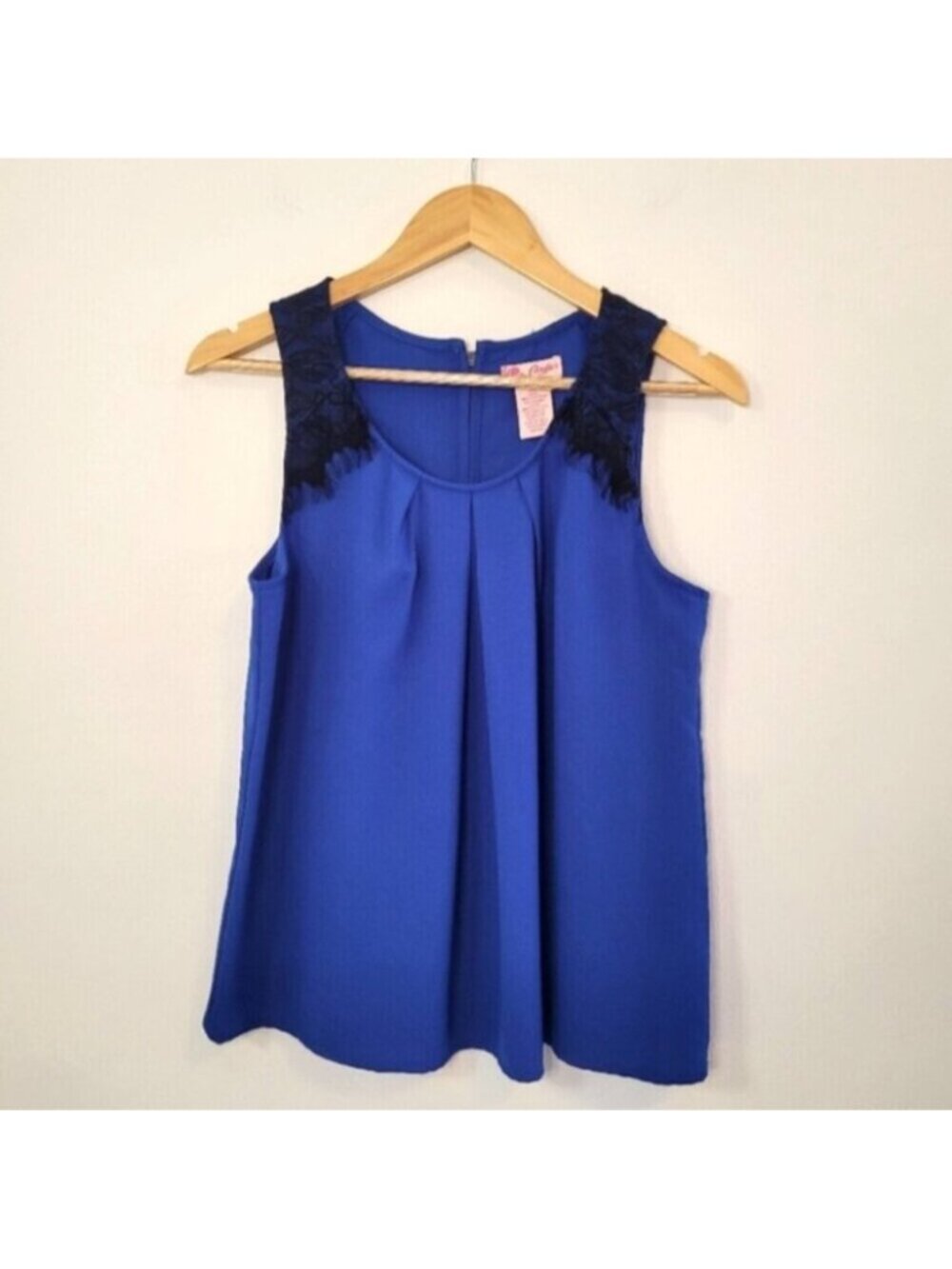Candie's Royal Blue Sleeveless Blouse With Lace Shoulder Detail Size Medium